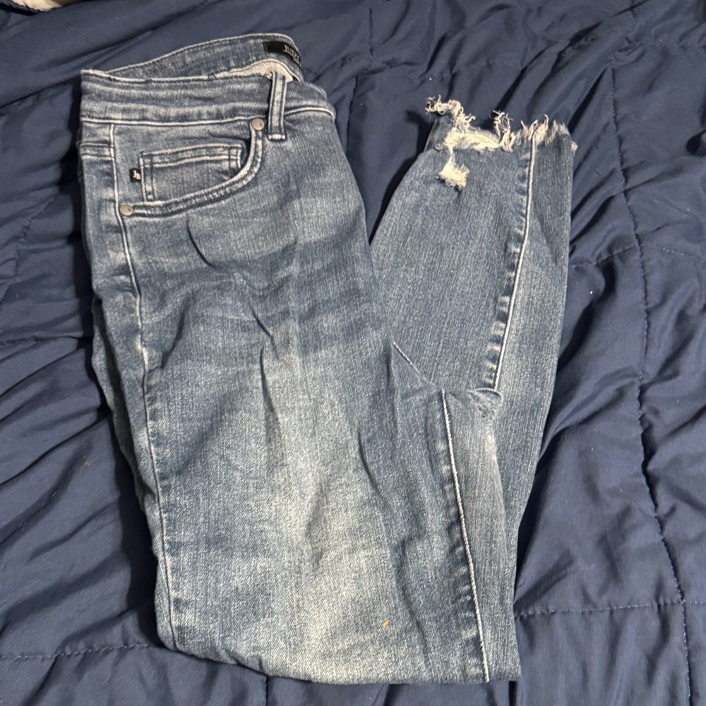 Judy Blue Light Blue Distressed Skinny Jeans